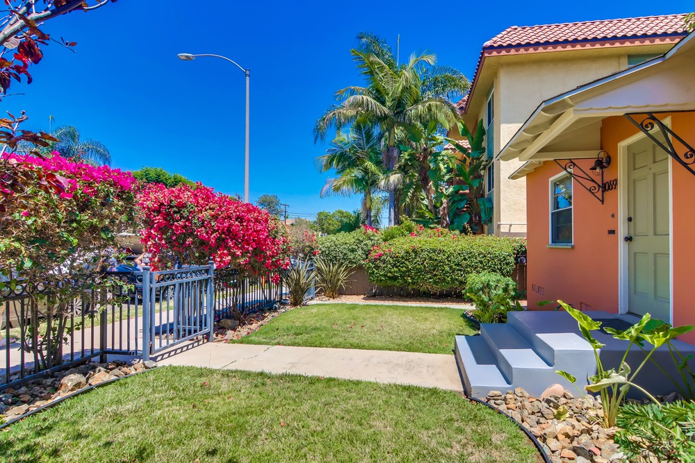 Virtual tour photo 9 of 73 for 3065 B St #69