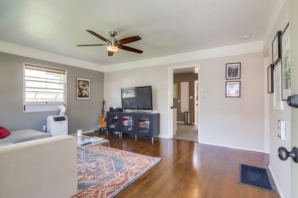 Virtual tour photo 10 of 73 for 3065 B St #69