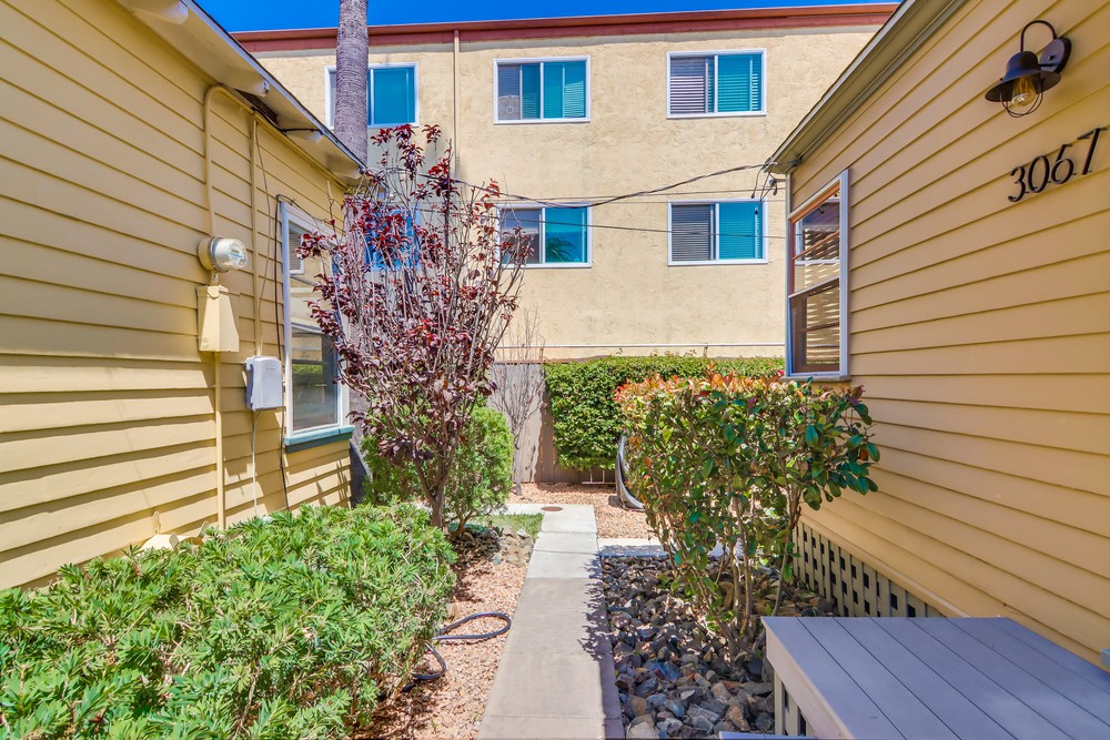 Virtual tour photo 32 of 73 for 3065 B St #69
