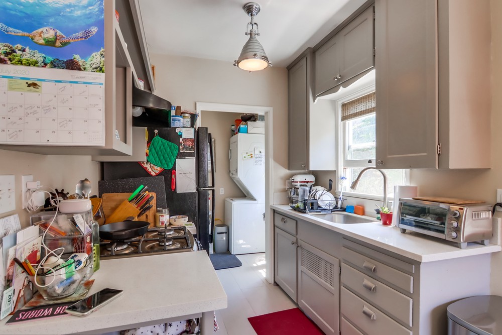Virtual tour photo 40 of 73 for 3065 B St #69