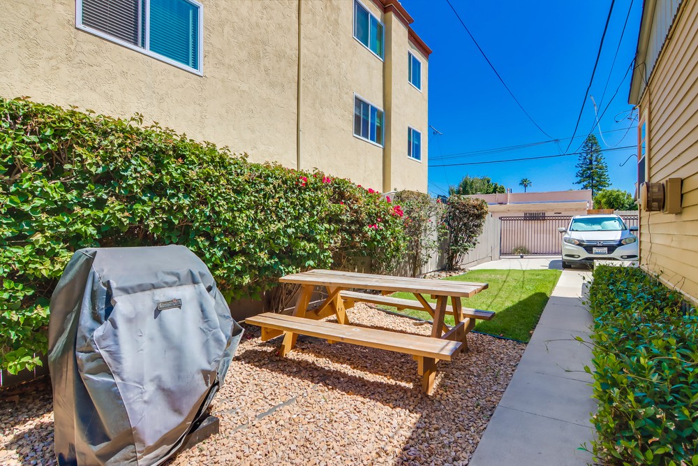 Virtual tour photo 53 of 73 for 3065 B St #69