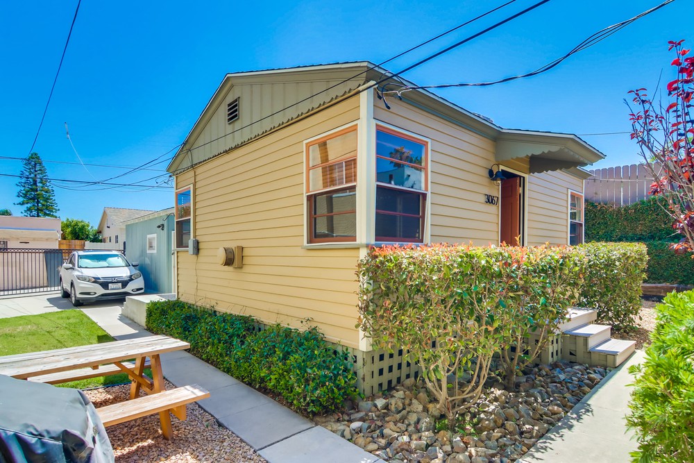 Virtual tour photo 55 of 73 for 3065 B St #69