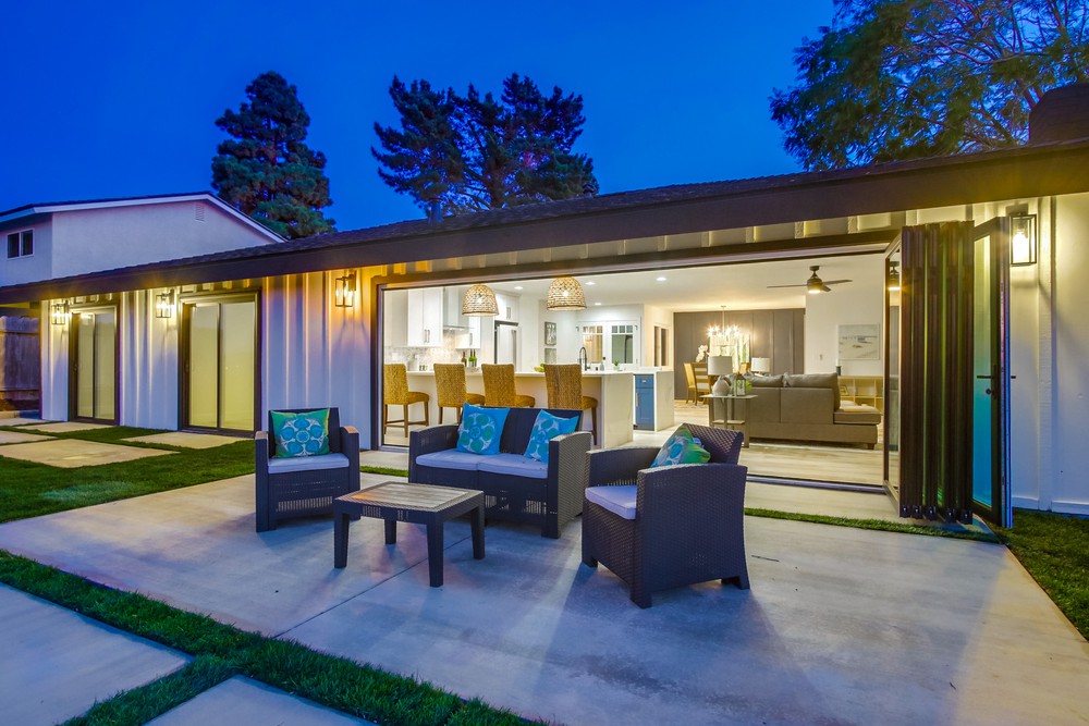 Virtual tour photo 12 of 60 for 3066 Mercer Ln