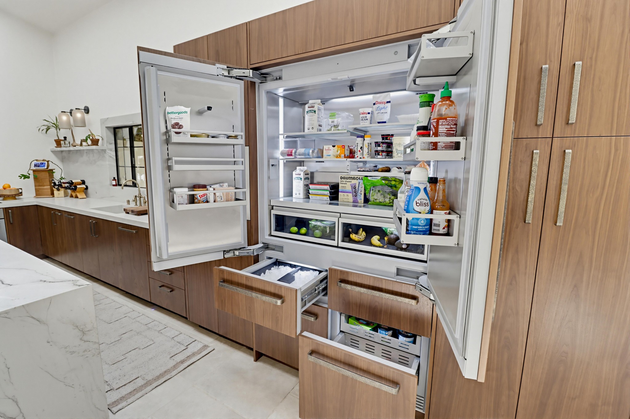 Virtual tour photo 14 of 29 for 3066 Via Donito