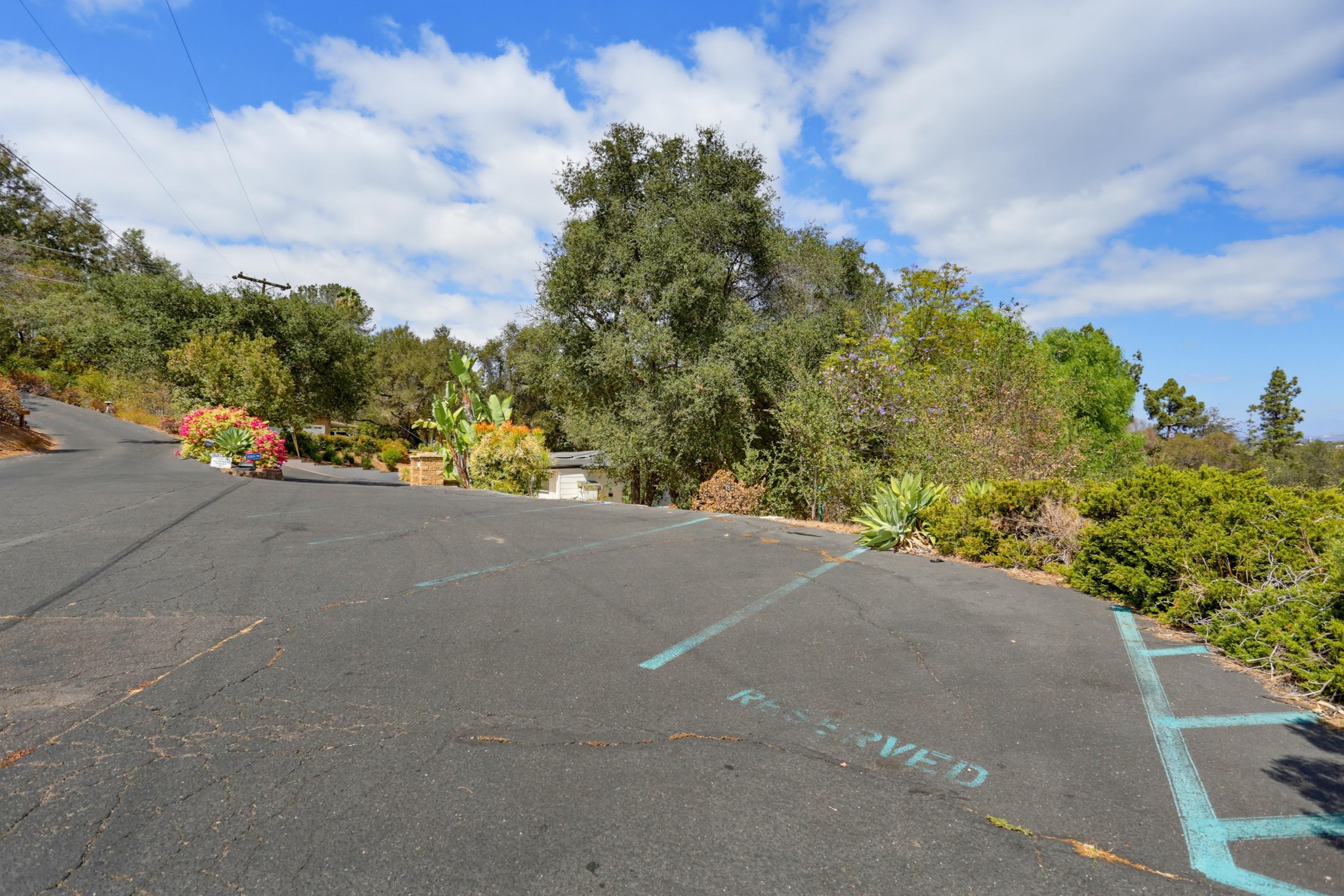 Virtual tour photo 5 of 44 for 3068 Via Hermosa