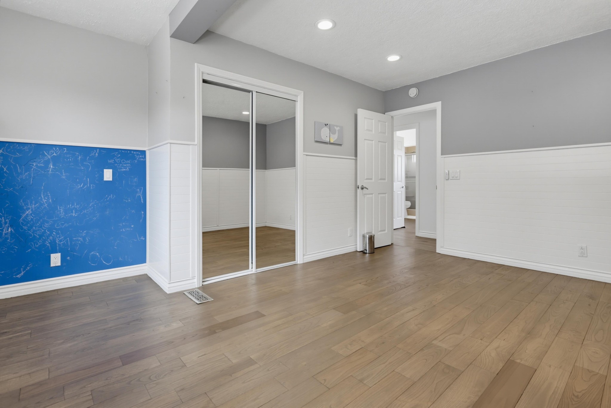 Virtual tour photo 27 of 44 for 3068 Via Hermosa