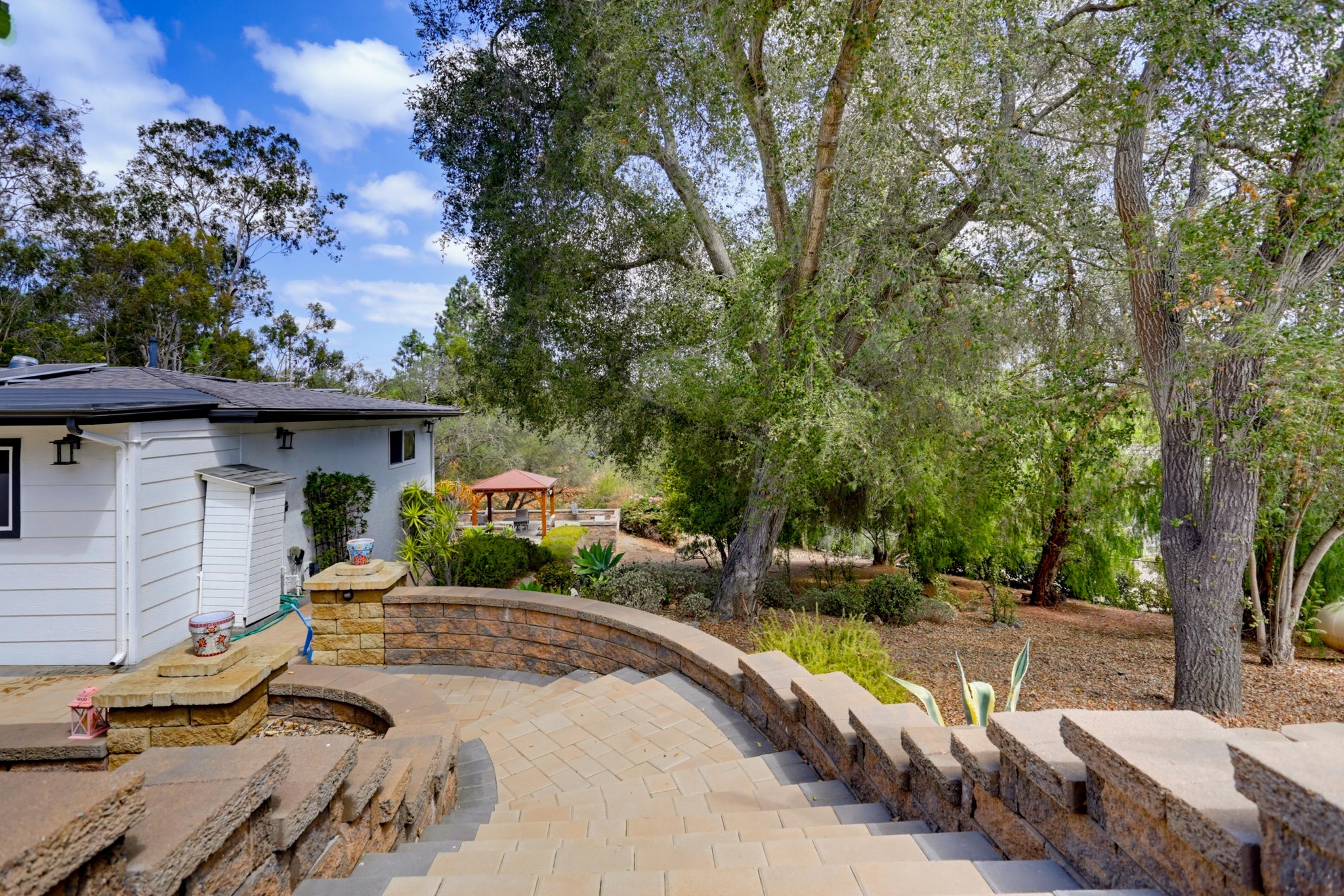 Virtual tour photo 31 of 44 for 3068 Via Hermosa