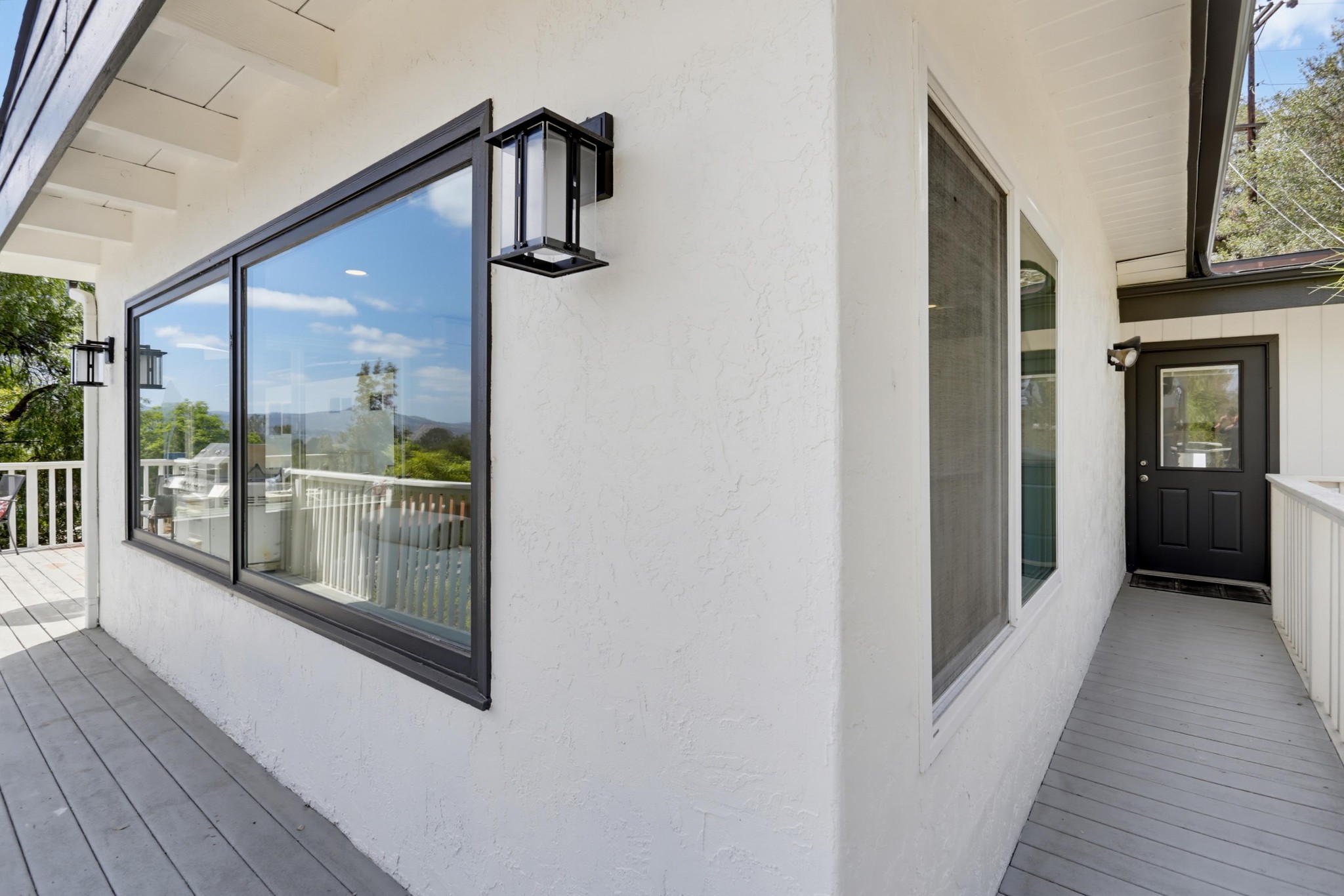 Virtual tour photo 34 of 44 for 3068 Via Hermosa