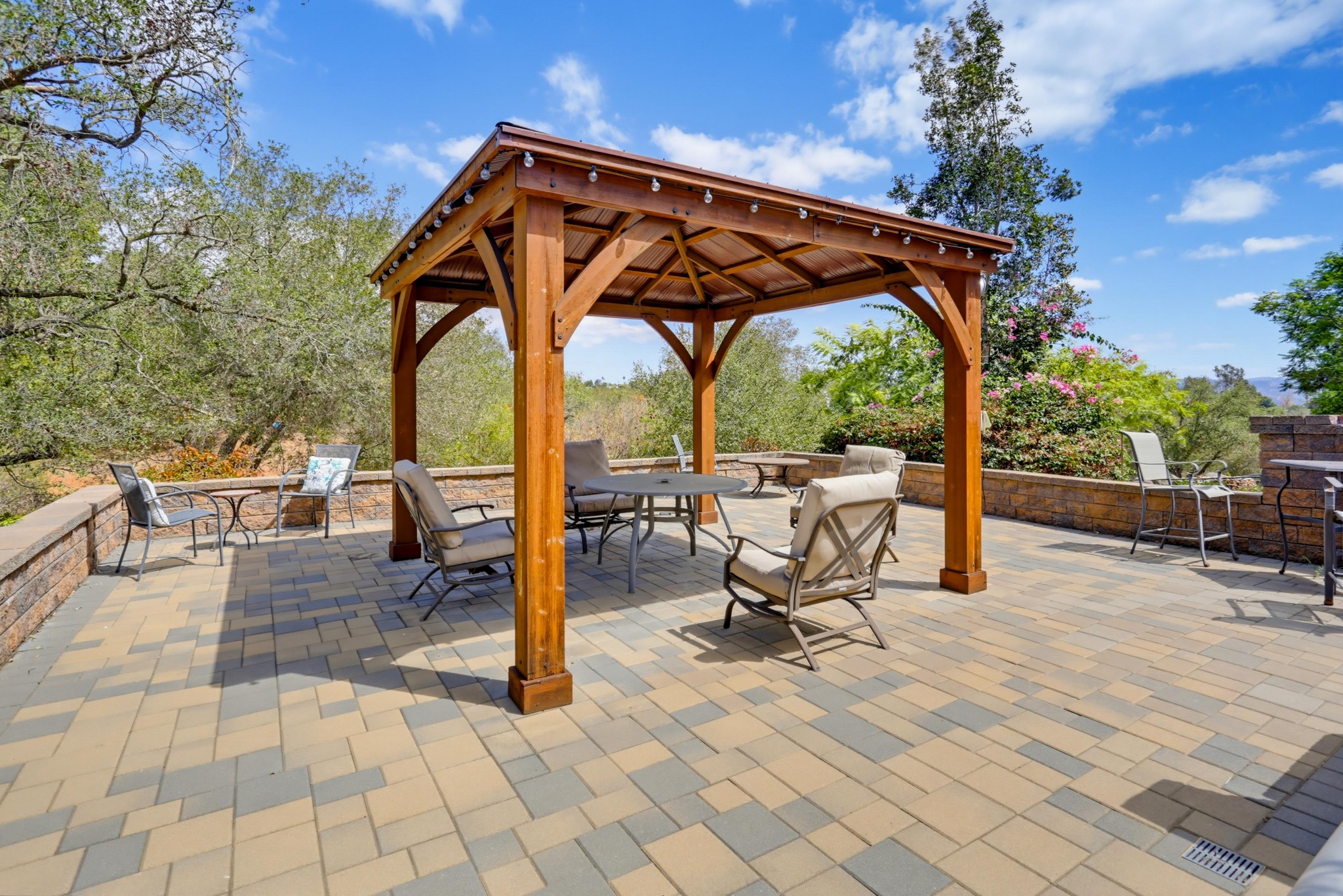 Virtual tour photo 38 of 44 for 3068 Via Hermosa