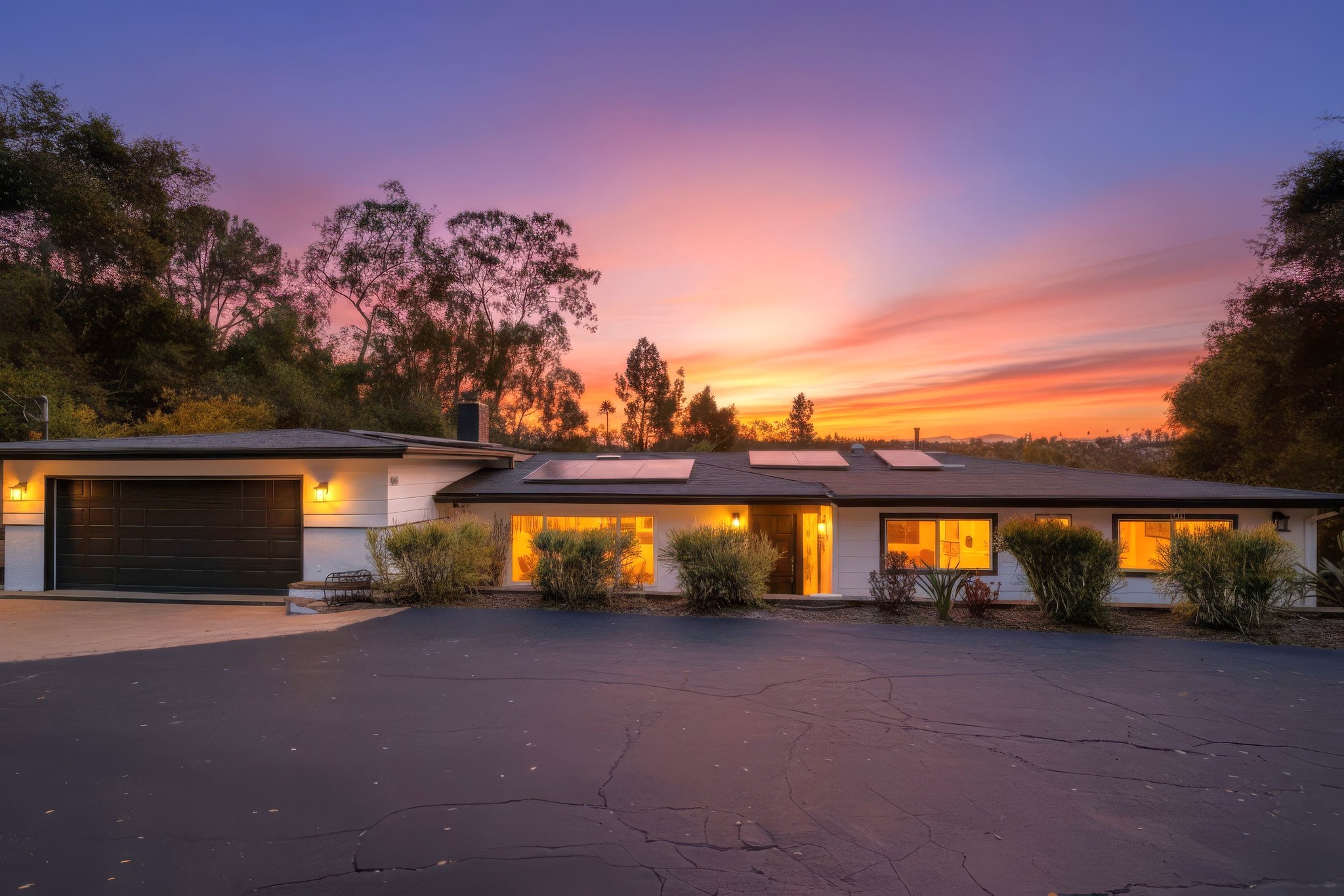 Virtual tour photo 44 of 44 for 3068 Via Hermosa