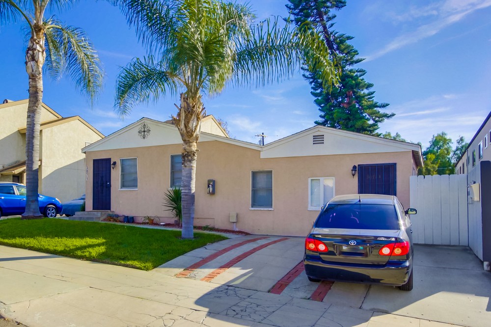 Virtual tour photo 4 of 8 for 3071 Hawthorn St