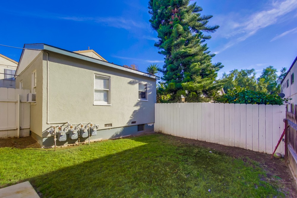 Virtual tour photo 5 of 8 for 3071 Hawthorn St