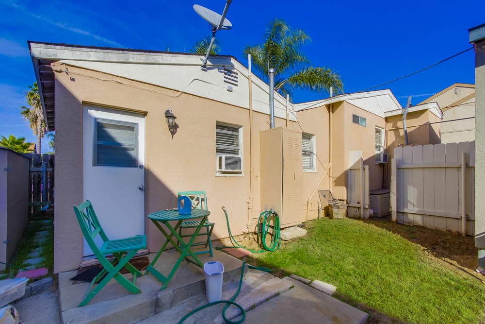 Virtual tour photo 6 of 8 for 3071 Hawthorn St