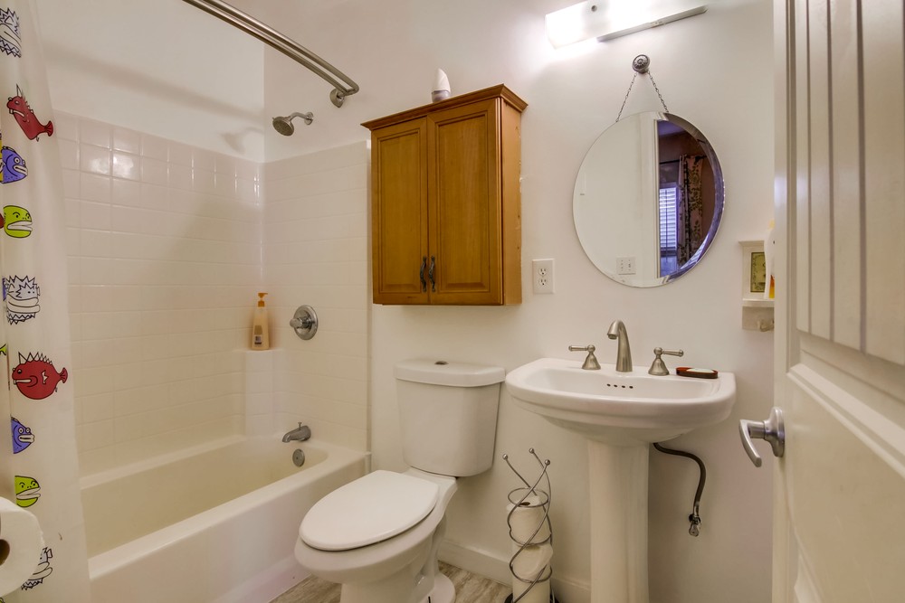 Virtual tour photo 22 of 44 for 3071 L St