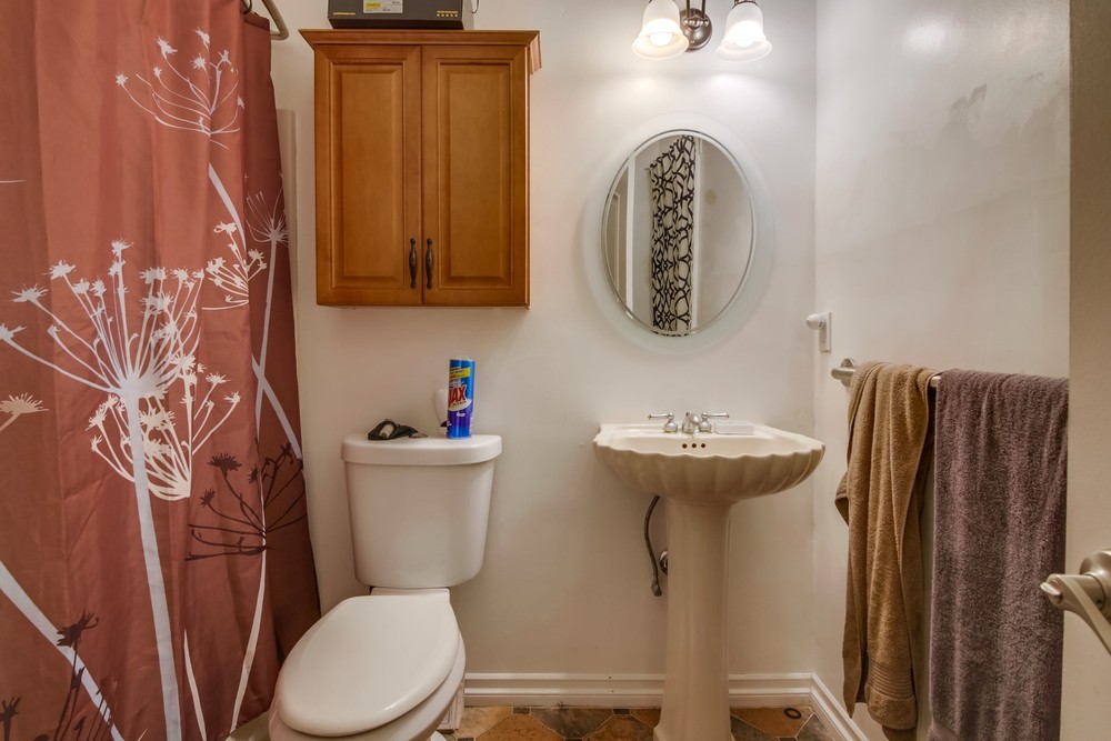 Virtual tour photo 27 of 44 for 3071 L St