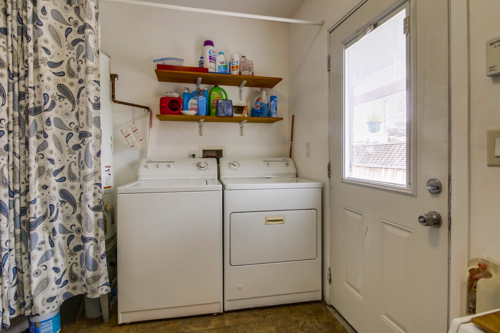 Virtual tour photo 28 of 44 for 3071 L St