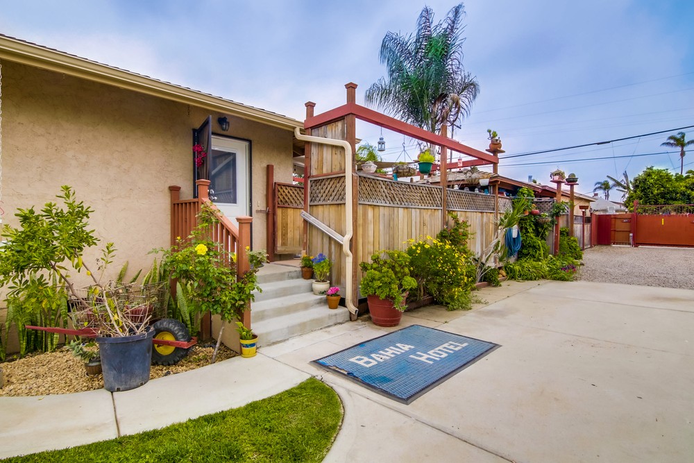 Virtual tour photo 41 of 44 for 3071 L St