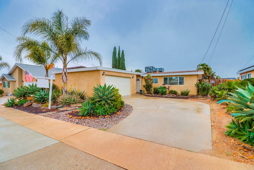 Virtual tour photo 1 of 30 for 3072 Martindale Ct