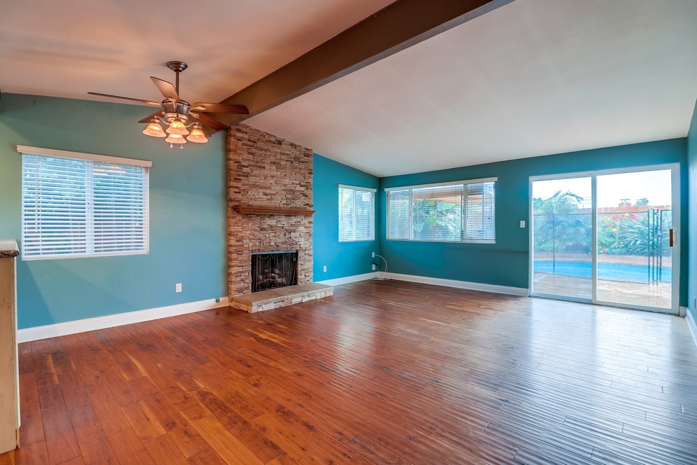 Virtual tour photo 6 of 30 for 3072 Martindale Ct