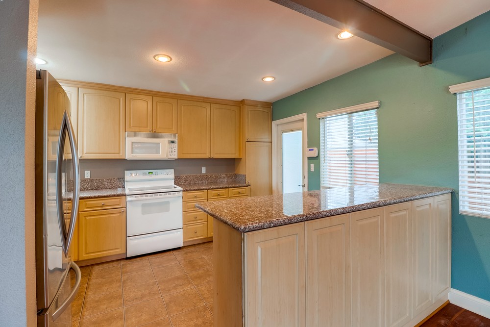 Virtual tour photo 10 of 30 for 3072 Martindale Ct