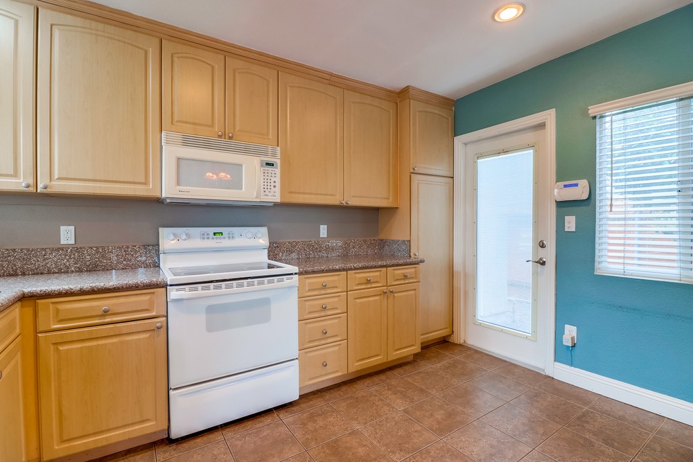 Virtual tour photo 14 of 30 for 3072 Martindale Ct