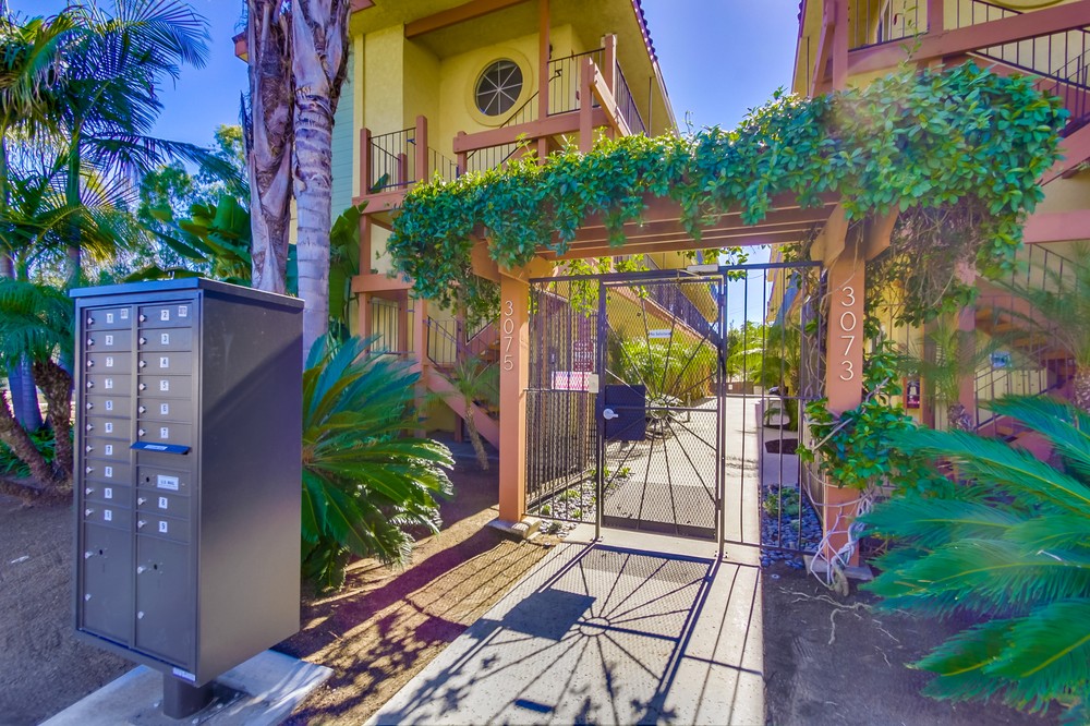 Virtual tour photo 7 of 20 for 3075 B St