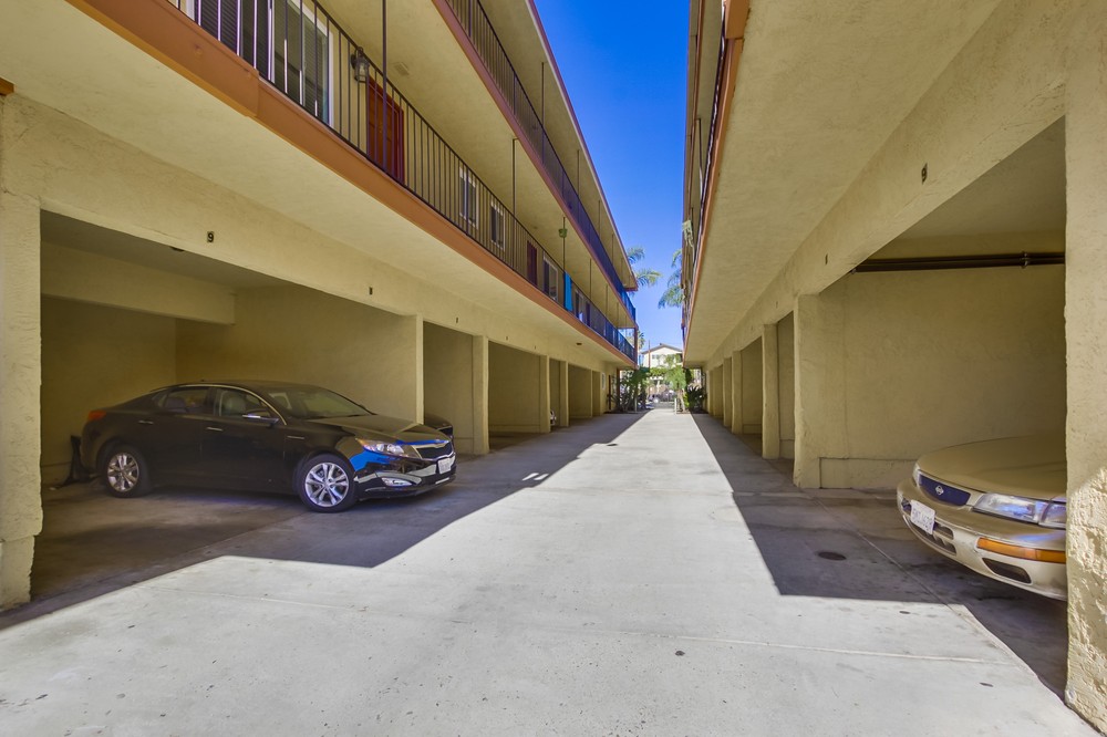 Virtual tour photo 18 of 20 for 3075 B St
