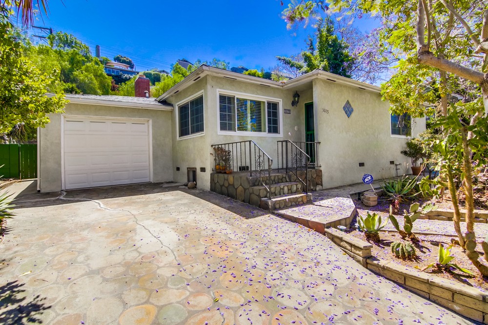 Virtual tour photo 6 of 51 for 3075 Dove St