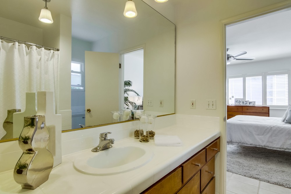 Virtual tour photo 37 of 51 for 3075 Dove St