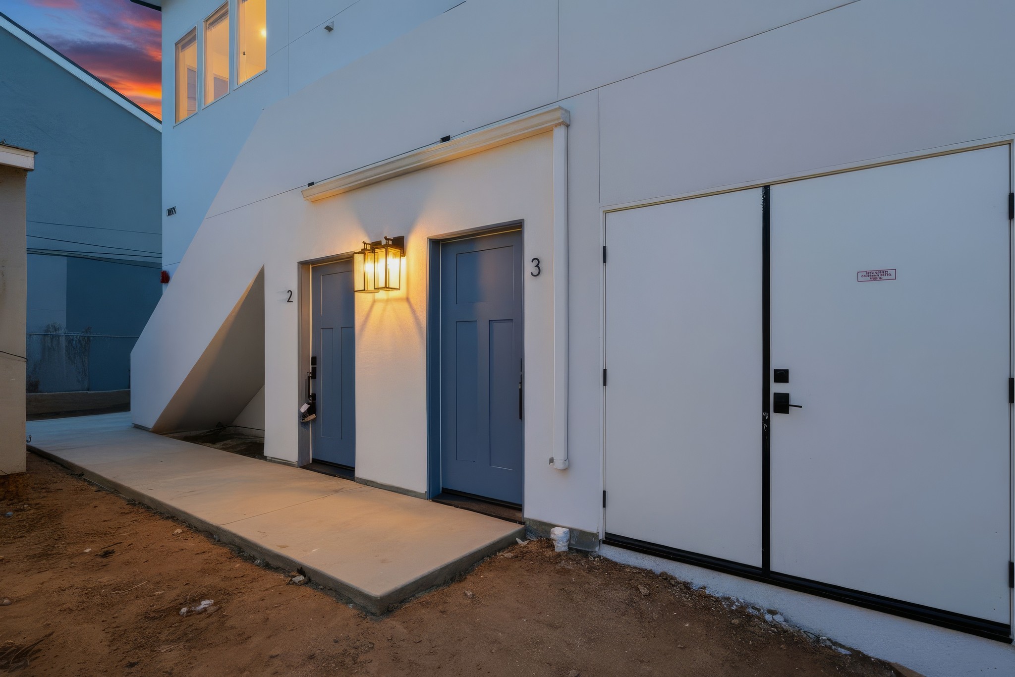 Virtual tour photo 14 of 14 for 3075 Hawthorn St #2