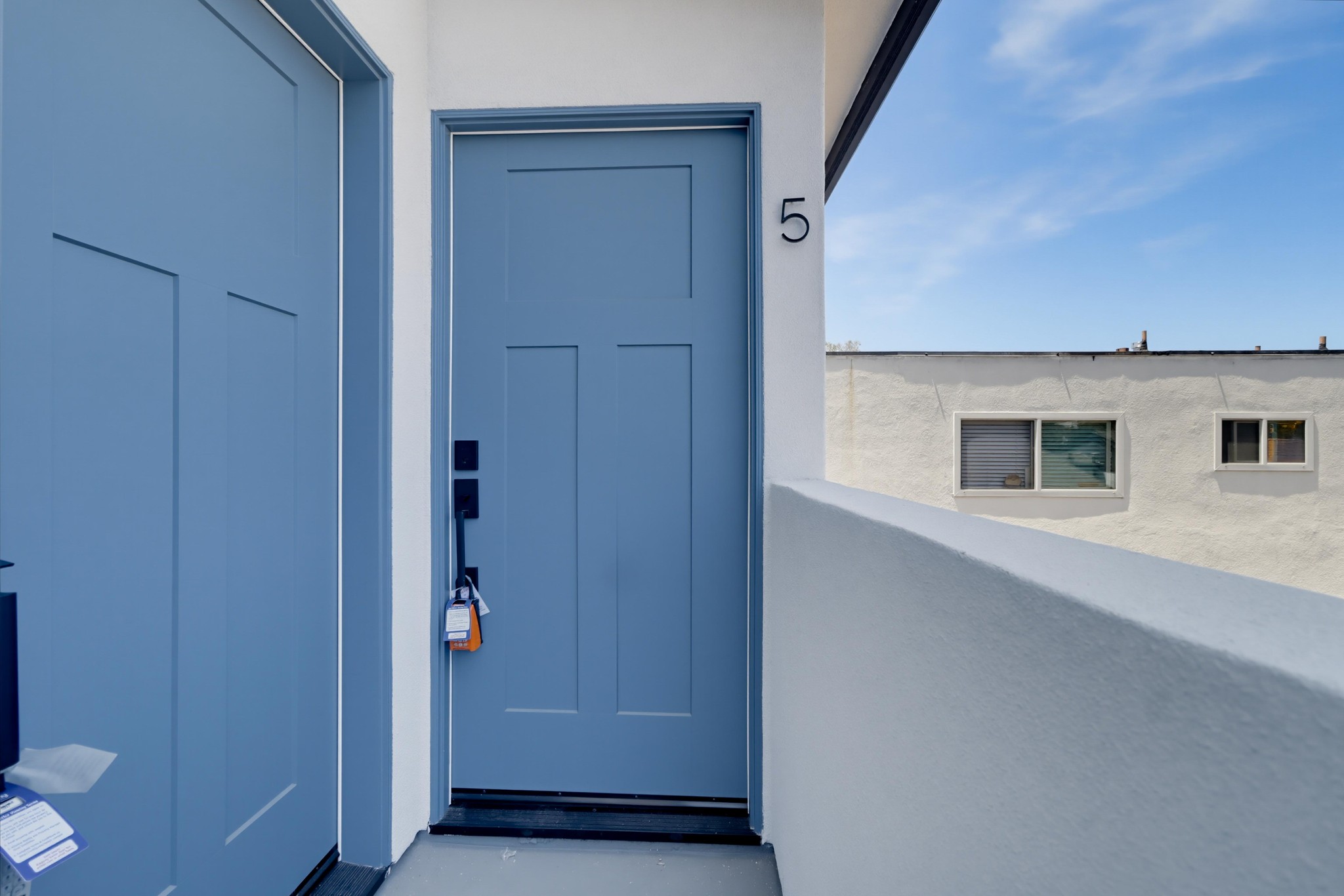 Virtual tour photo 4 of 27 for 3075 Hawthorn St