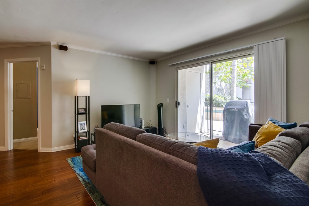 Virtual tour photo 11 of 37 for 3078 Broadway #104