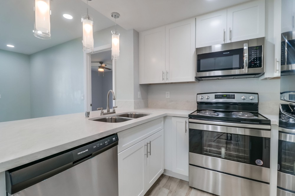 Virtual tour photo 17 of 37 for 3078 Broadway