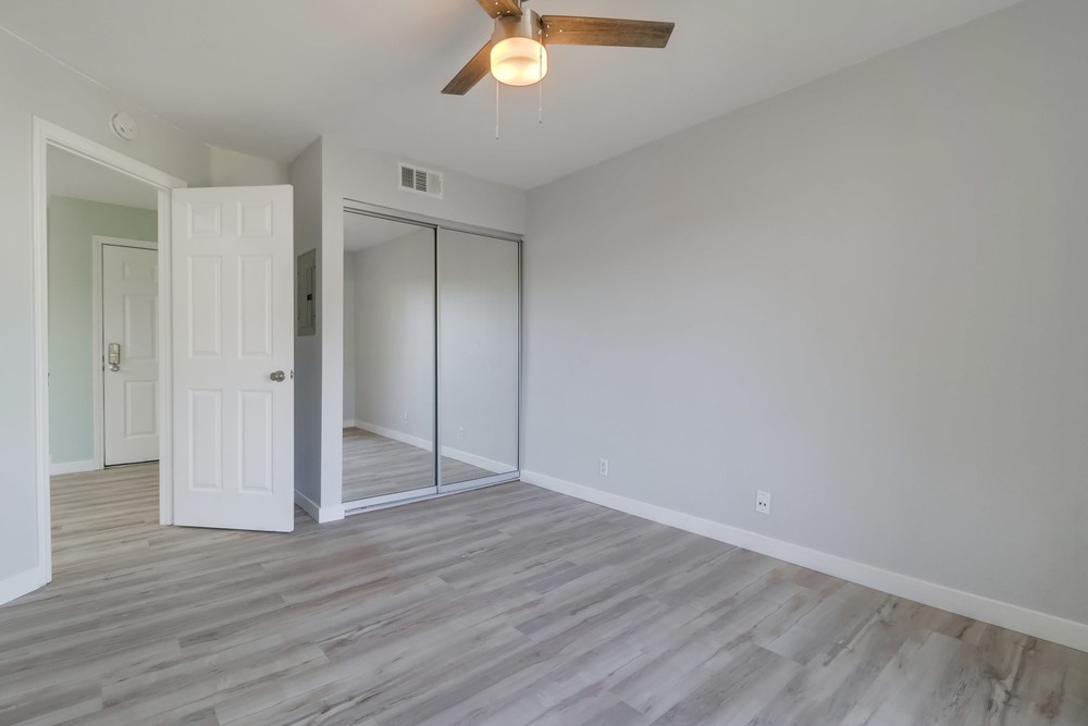 Virtual tour photo 33 of 37 for 3078 Broadway