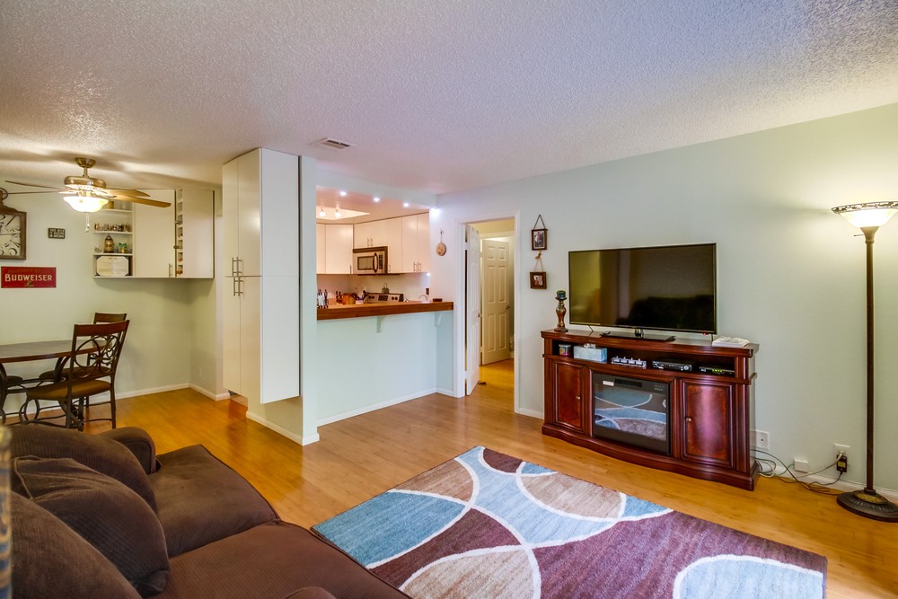 Virtual tour photo 12 of 36 for 3078 Broadway #207