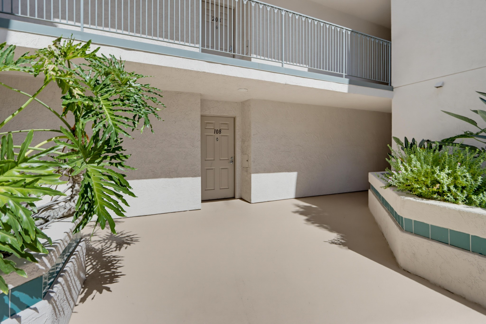 Virtual tour photo 10 of 30 for 3078 Broadway Unit 108