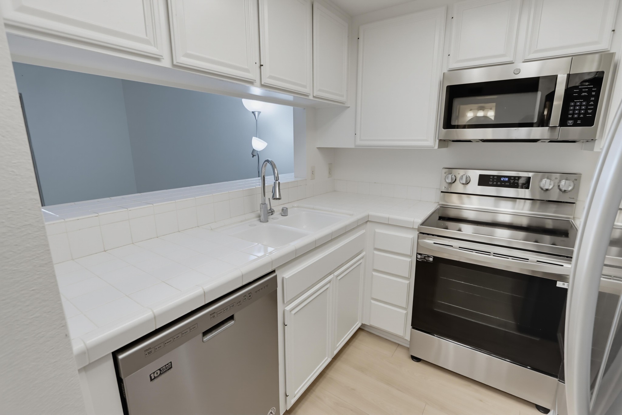 Virtual tour photo 13 of 30 for 3078 Broadway Unit 108