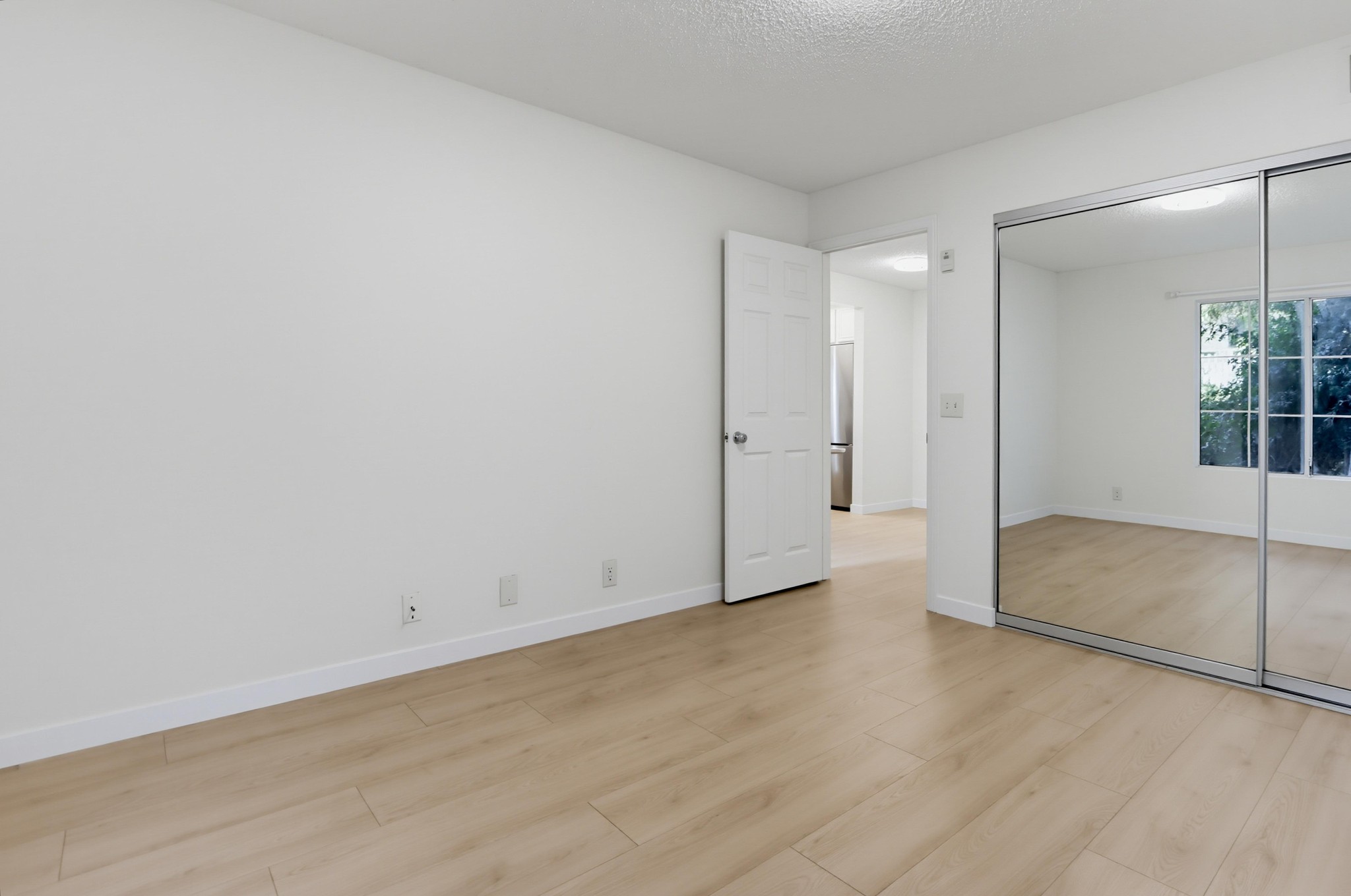 Virtual tour photo 24 of 30 for 3078 Broadway Unit 108