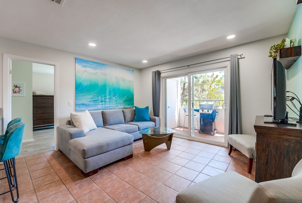 Virtual tour photo 11 of 46 for 3078 Broadway UNIT 117