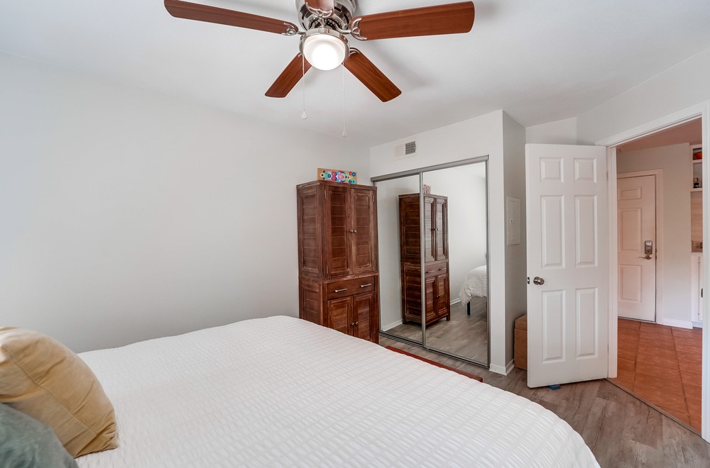 Virtual tour photo 35 of 46 for 3078 Broadway UNIT 117