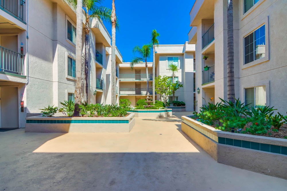 Virtual tour photo 6 of 39 for 3078 Broadway UNIT 202