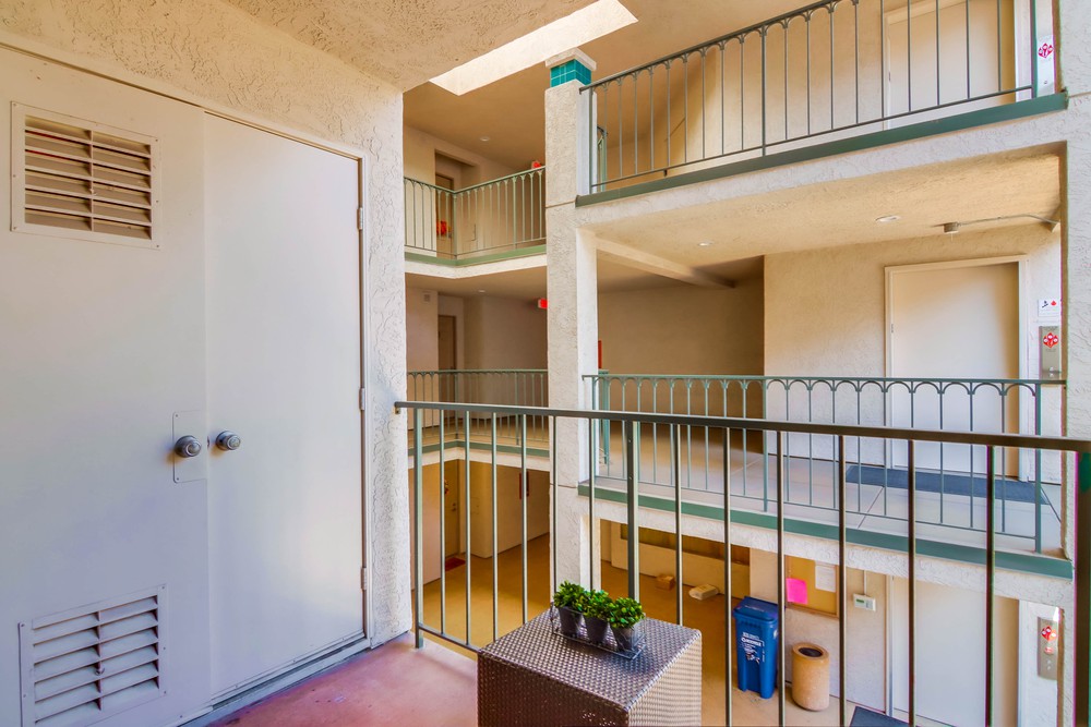 Virtual tour photo 36 of 39 for 3078 Broadway UNIT 202