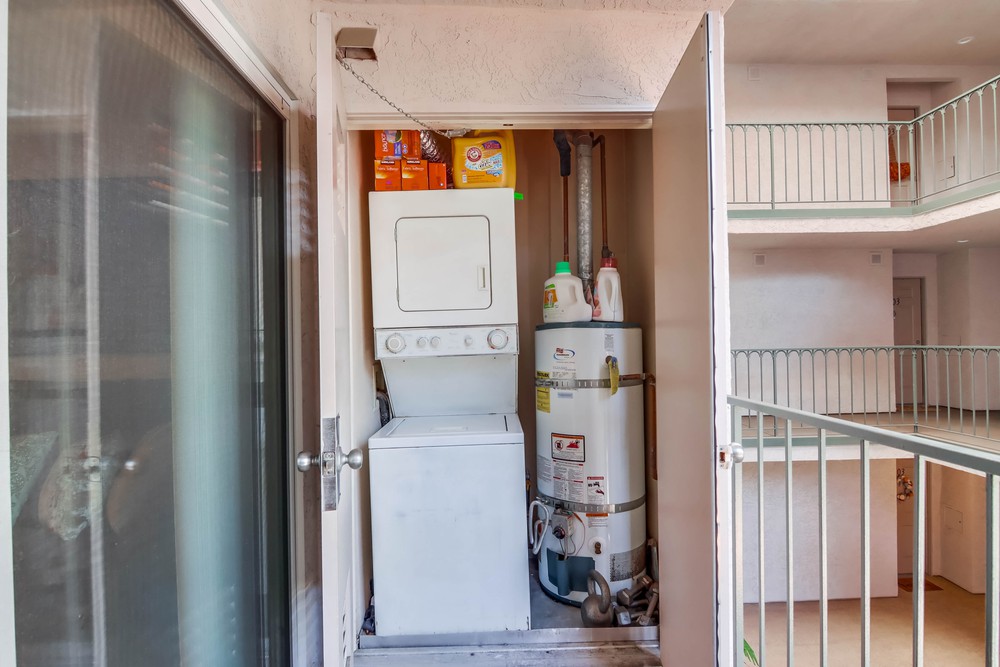 Virtual tour photo 37 of 39 for 3078 Broadway UNIT 202