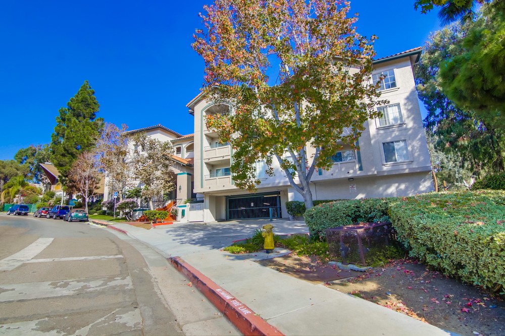 Virtual tour photo 4 of 41 for 3078 Broadway