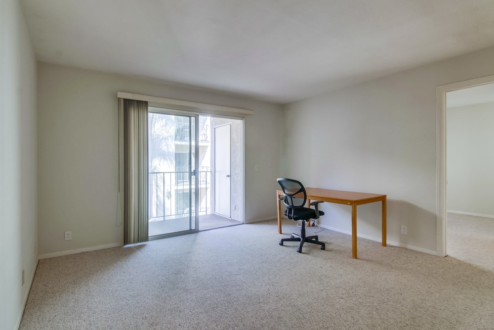 Virtual tour photo 13 of 41 for 3078 Broadway
