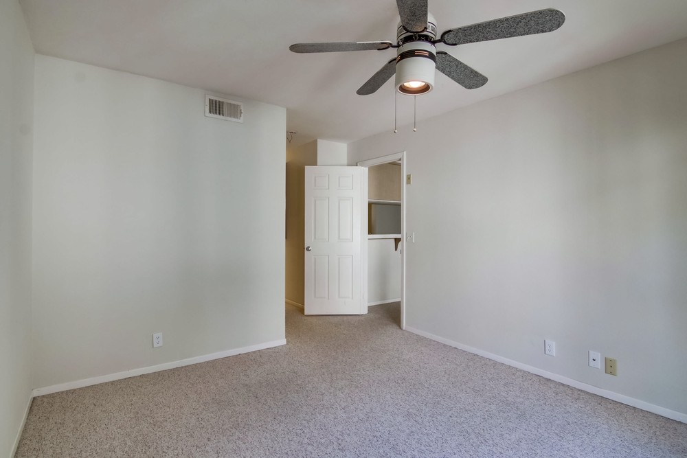 Virtual tour photo 30 of 41 for 3078 Broadway