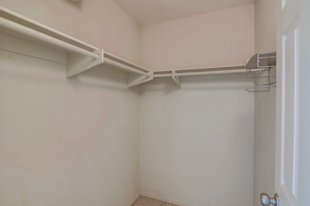 Virtual tour photo 32 of 41 for 3078 Broadway