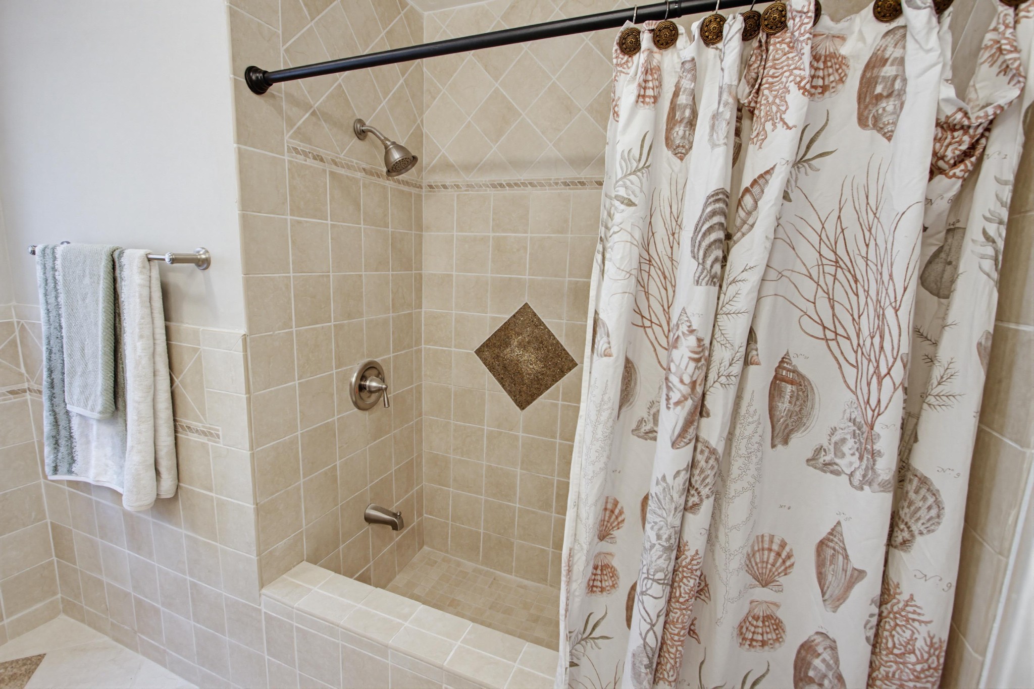 Virtual tour photo 40 of 121 for 308 Leeann Ln