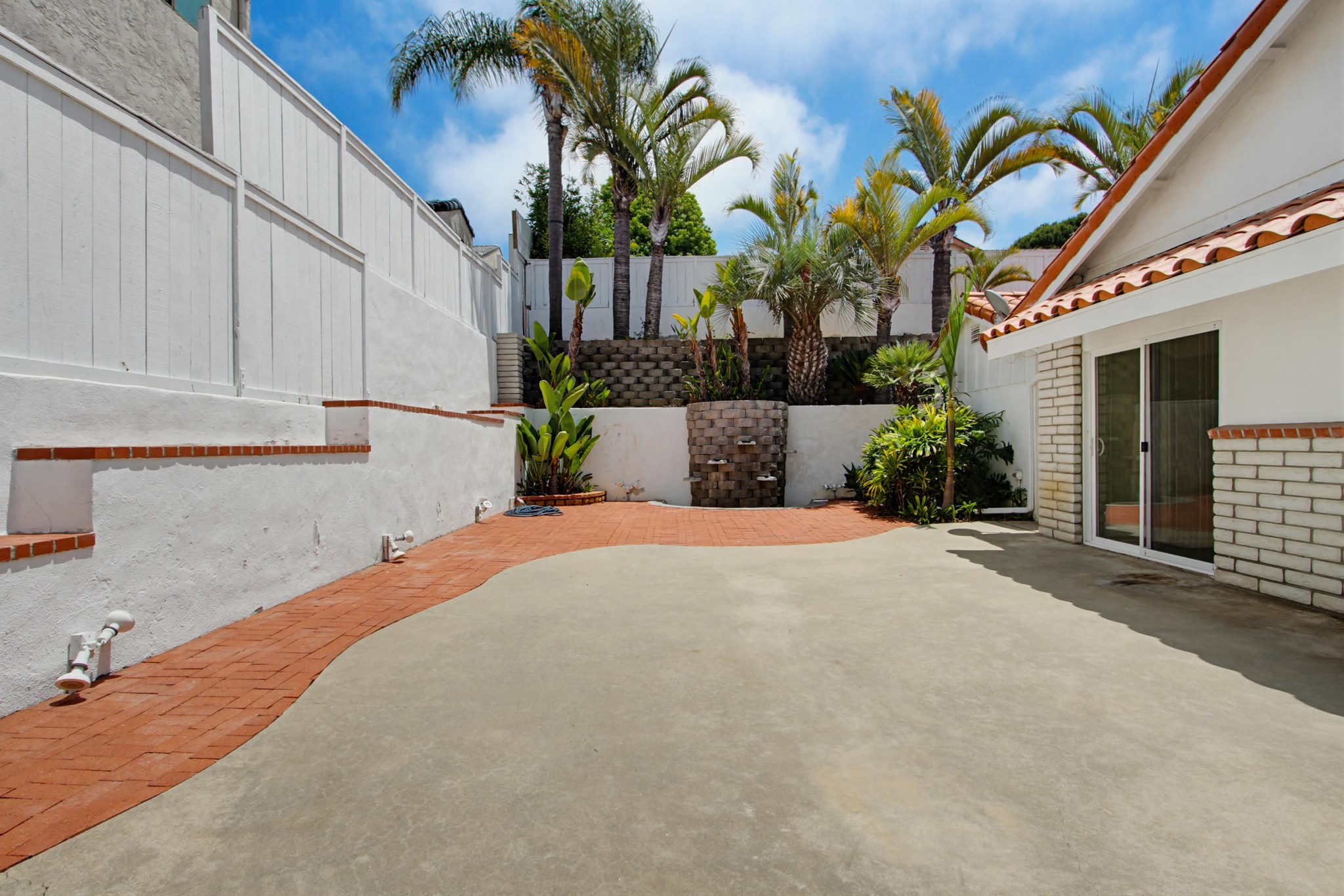Virtual tour photo 59 of 121 for 308 Leeann Ln