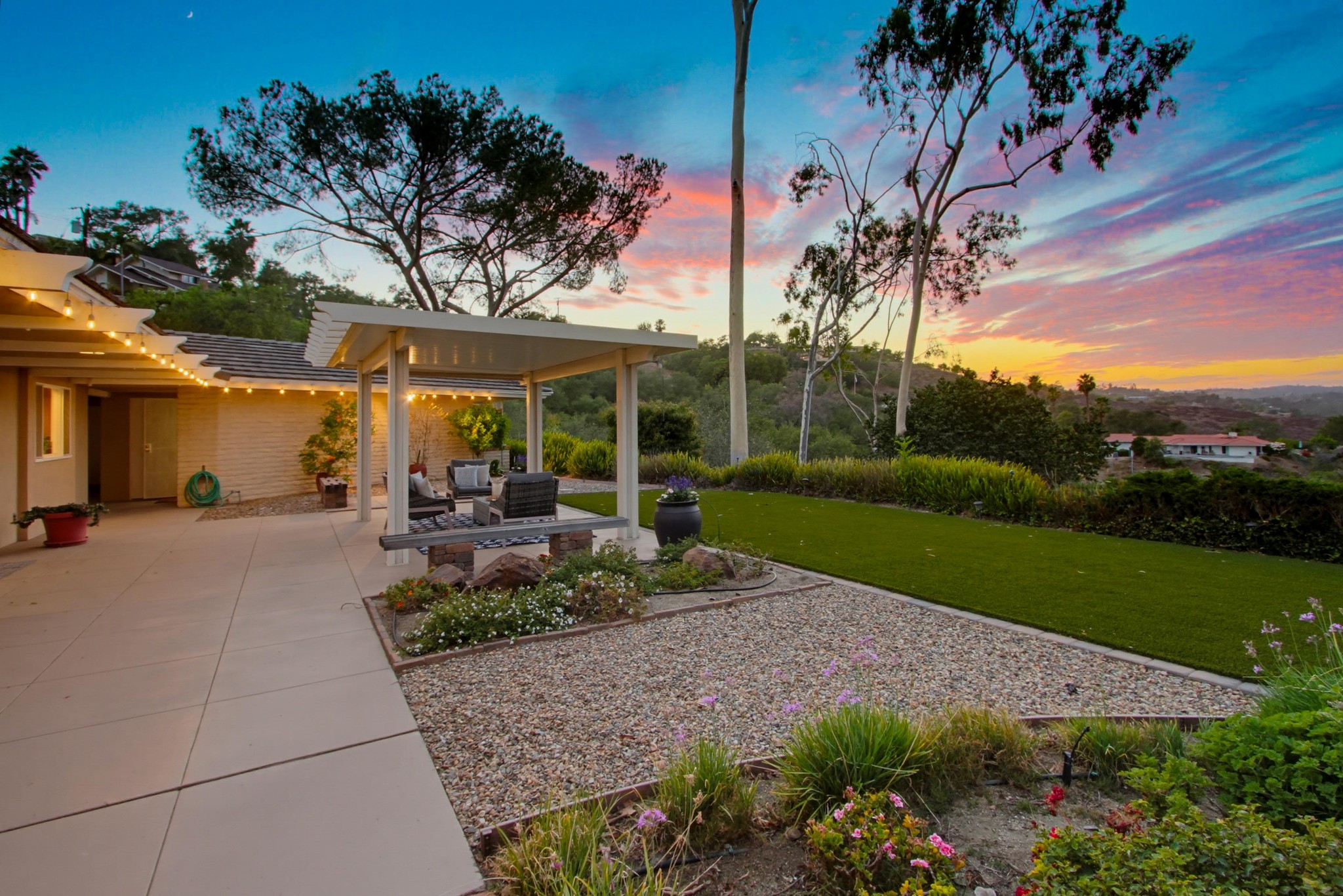 Virtual tour photo 74 of 100 for 3088 Skycrest Dr